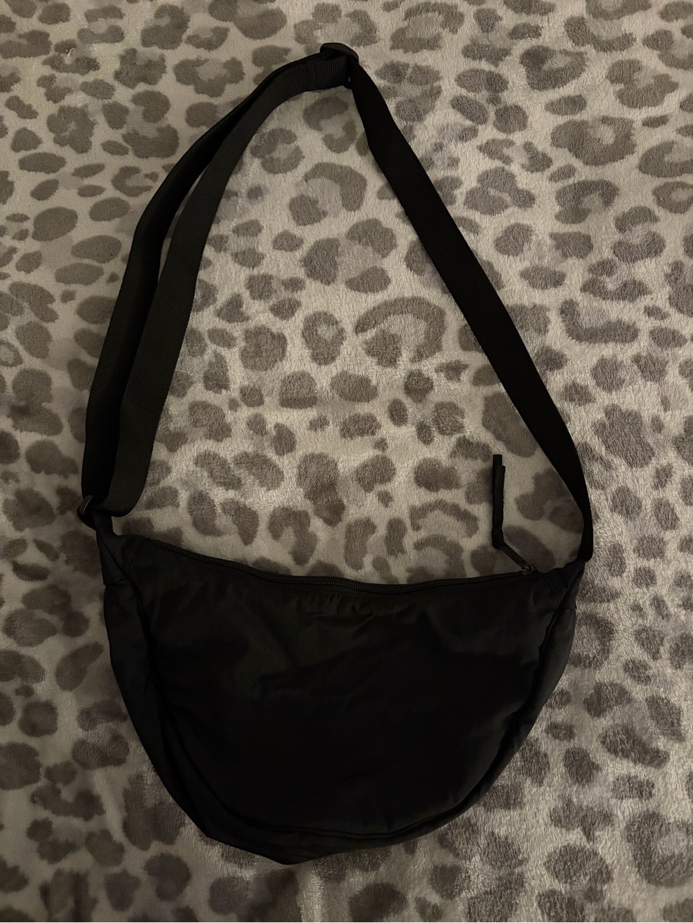 GAP Black Crossbody Shoulder Bag